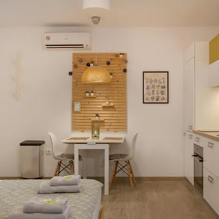 Urban Apartman